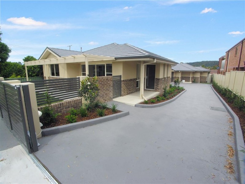 2/25 Althorp Street, East Gosford NSW 2250