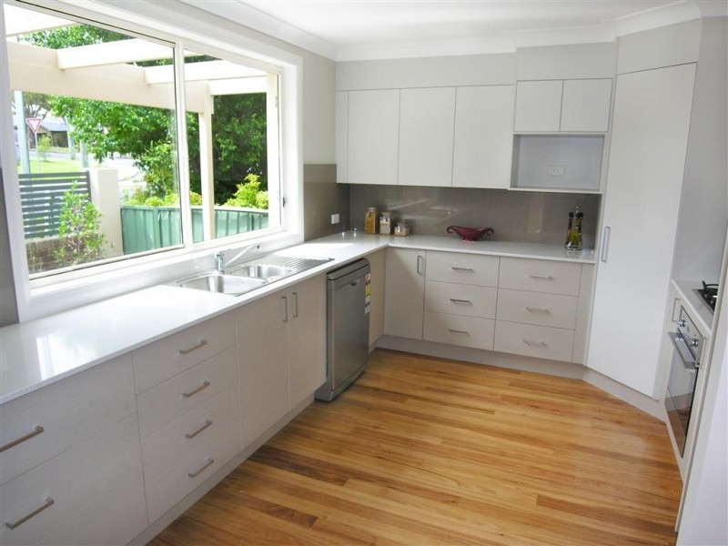 2/25 Althorp Street, East Gosford NSW 2250