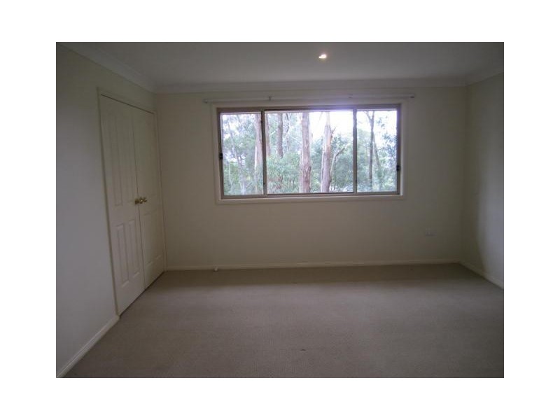 2 Sullens Avenue, East Gosford NSW 2250