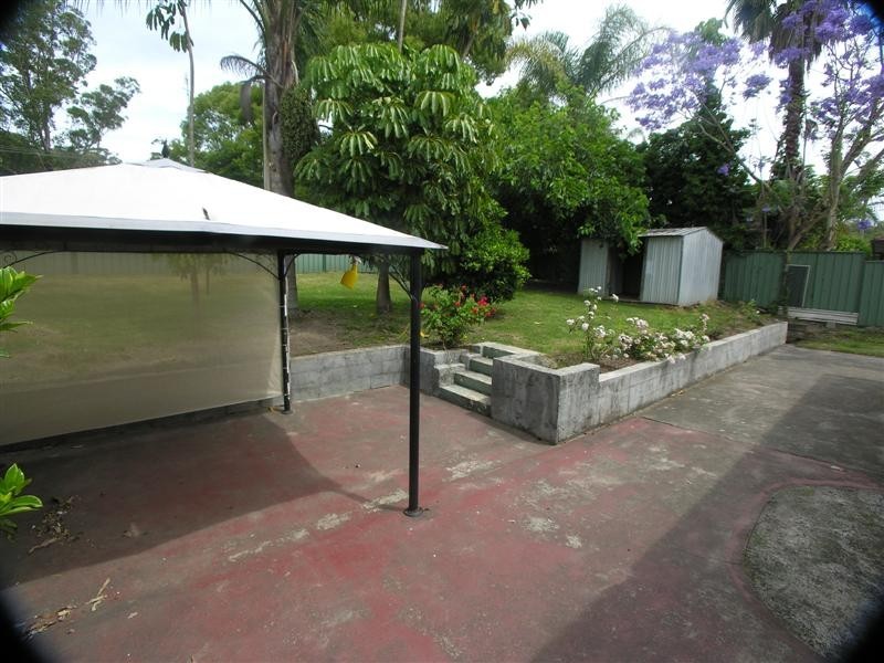 9 Karina Drive, Narara NSW 2250