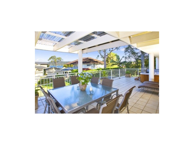 85 Albany Street, Point Frederick NSW 2250