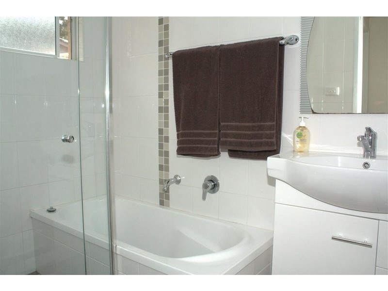 3 Finley Avenue, East Gosford NSW 2250