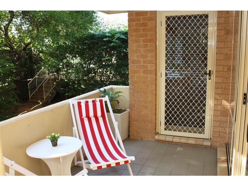 16/39-43 Melbourne Street, East Gosford NSW 2250