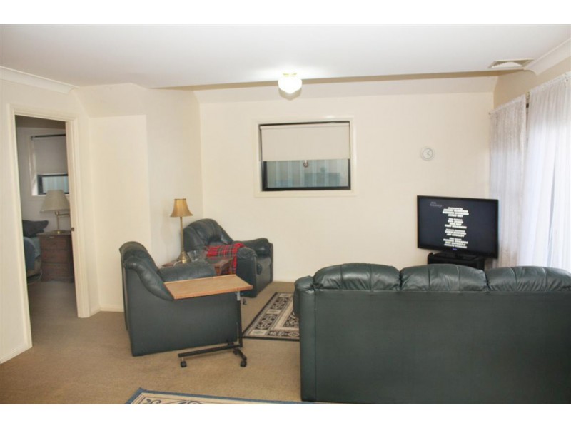 2/38 Brougham Street, East Gosford NSW 2250