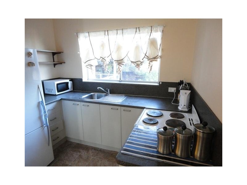 2/9 Ward Street, Gosford NSW 2250