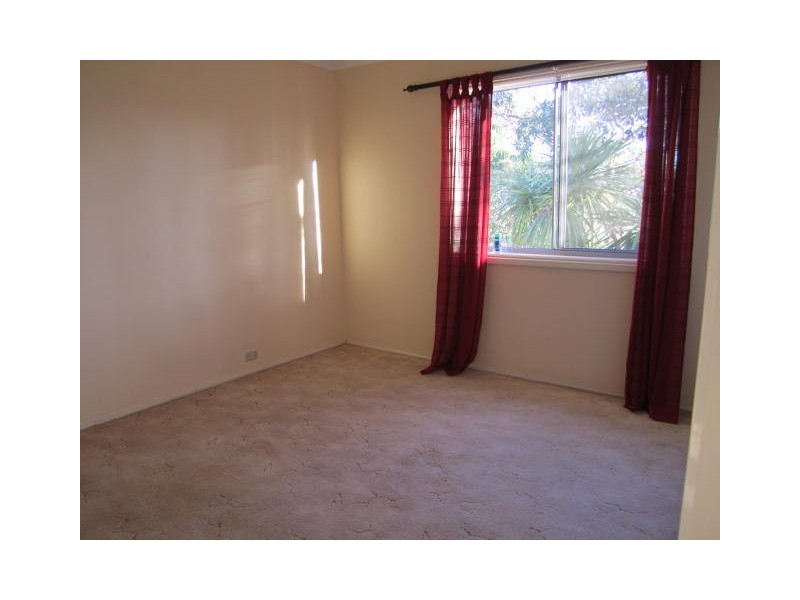 36 Joan Street, Forresters Beach NSW 2260