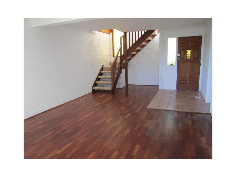 36 Joan Street, Forresters Beach NSW 2260