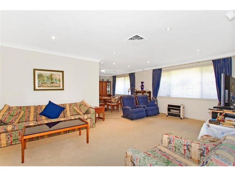 180 Karalta Road, Erina NSW 2250