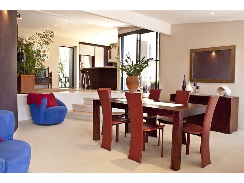 25 Shakespeare Avenue, Bateau Bay NSW 2261