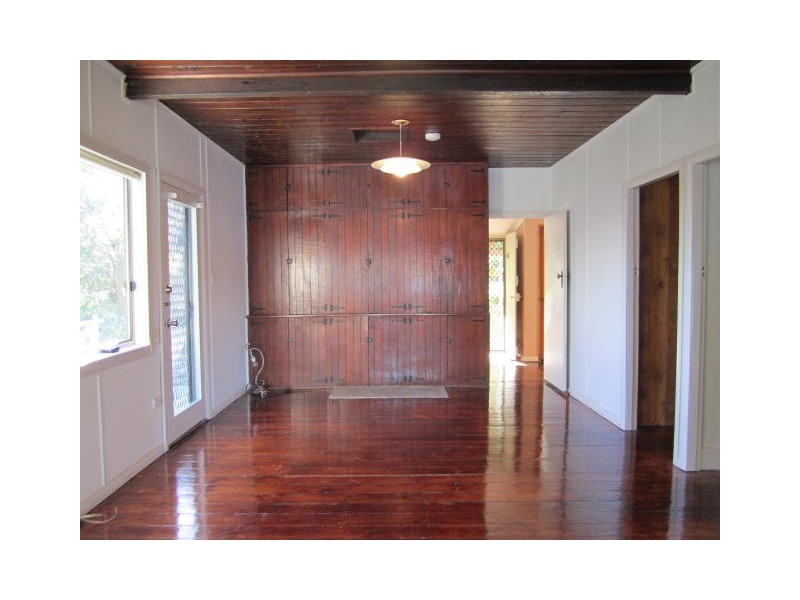 49 Caroline Street, East Gosford NSW 2250