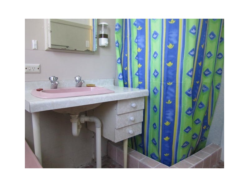 17 Wells Street, East Gosford NSW 2250