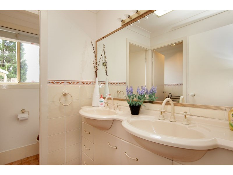 17 Glenwood Road, Narara NSW 2250