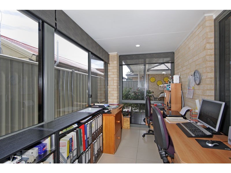 2/51A Melba Road, Woy Woy NSW 2256