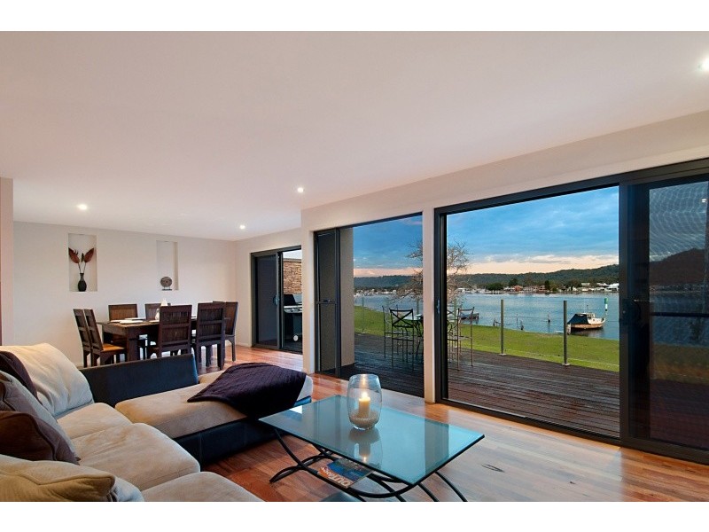 9 McCauley Street, Davistown NSW 2251