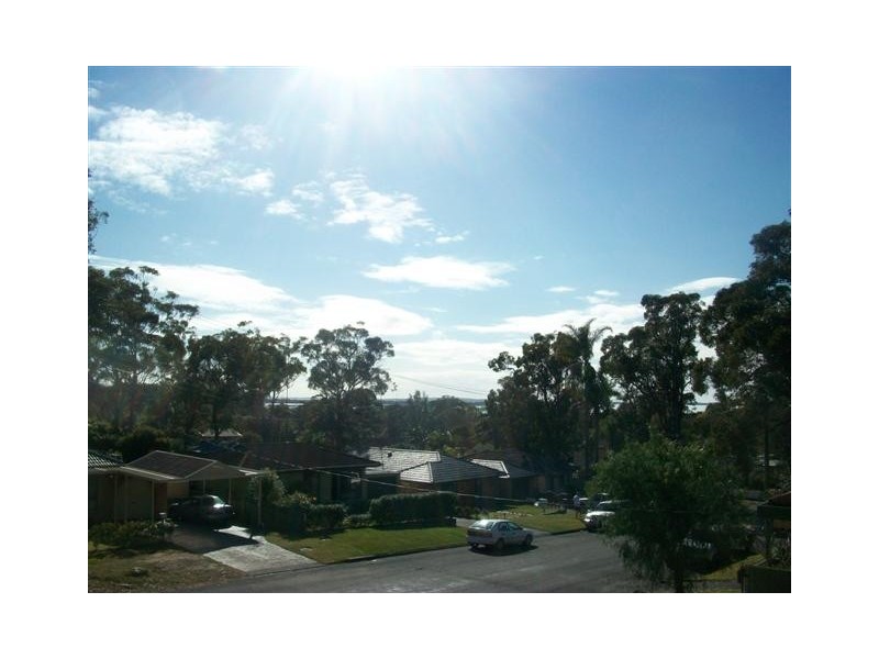 1/52 Gladys Ave, Berkeley Vale NSW 2261