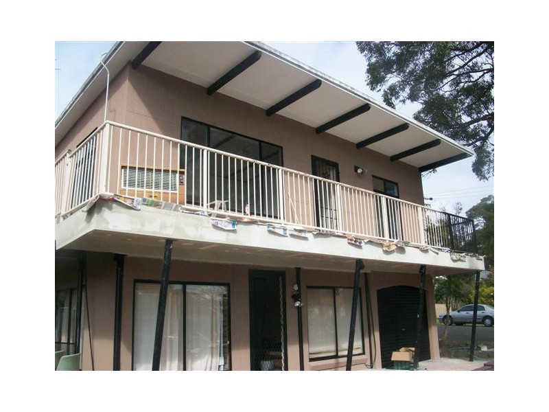 2/52 Gladys Ave, Berkeley Vale NSW 2261