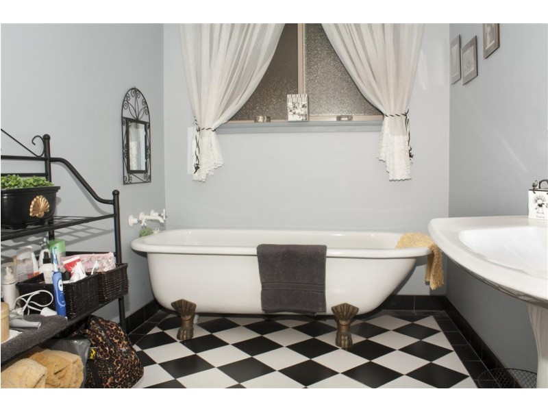 1/25 Alanna Street, Terrigal NSW 2260