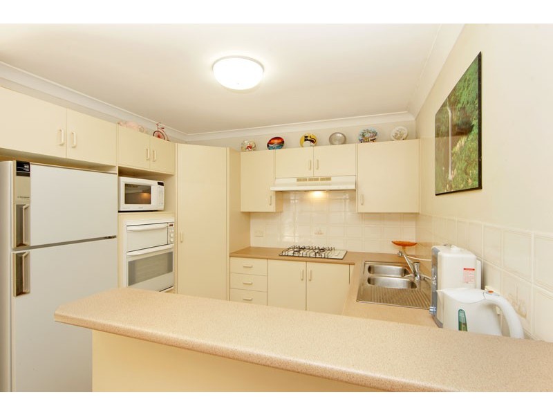 56 Singleton Road, Point Clare NSW 2250