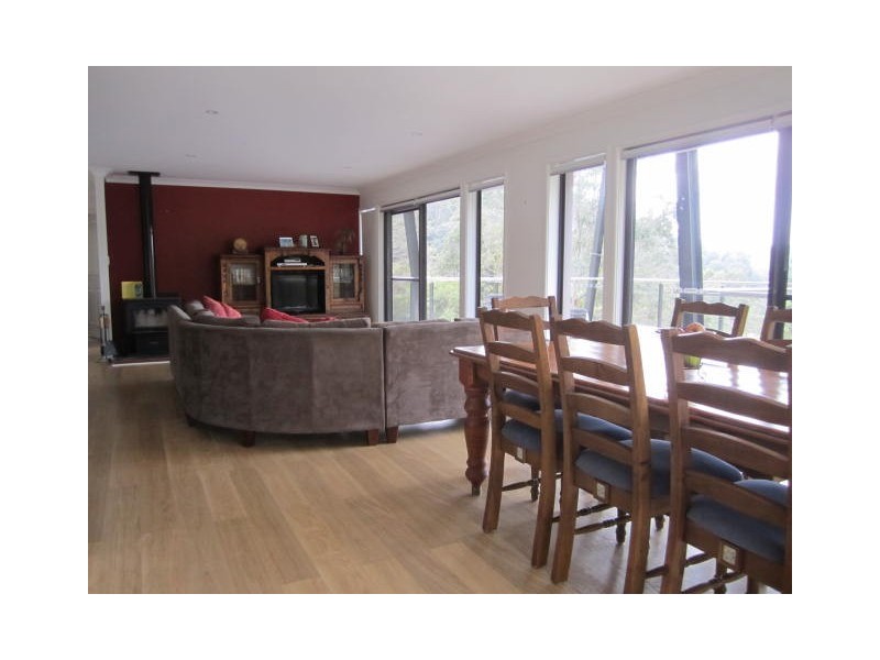 279 Matcham Road, Matcham NSW 2250