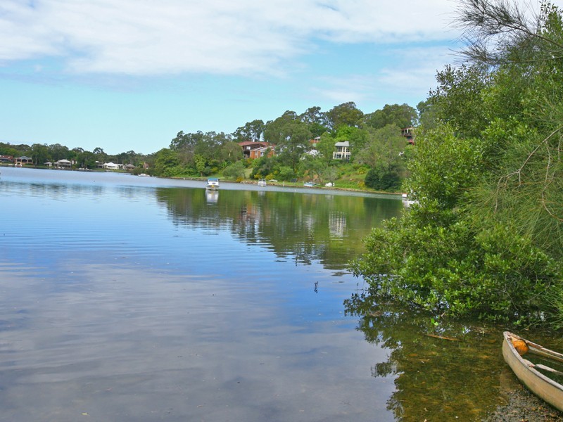 2/23 Gabagong Road, Horsfield Bay NSW 2256