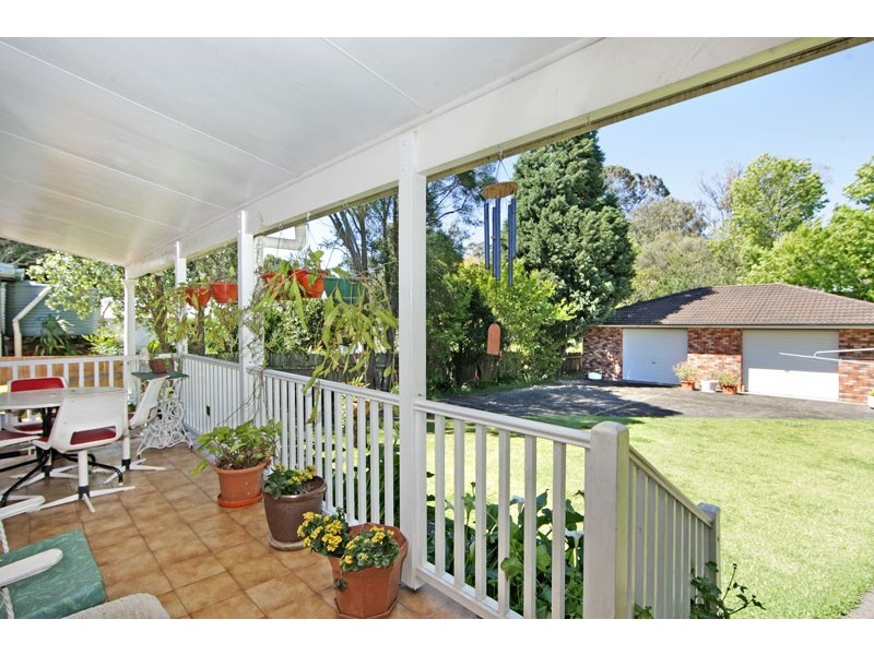 9 Pollock Avenue, Wyong NSW 2259