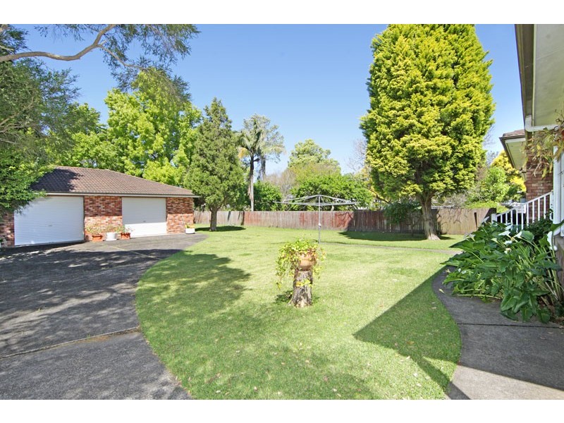 9 Pollock Avenue, Wyong NSW 2259