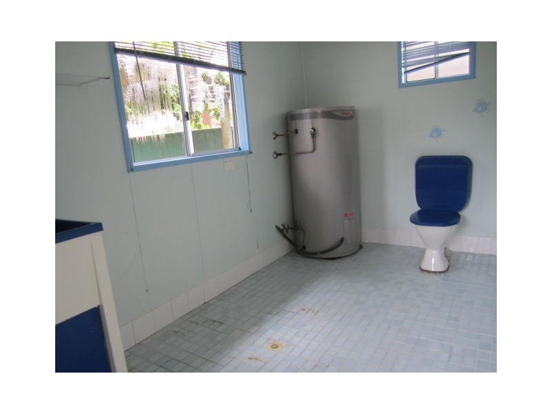 18 Kauai Ave, Chittaway Bay NSW 2261