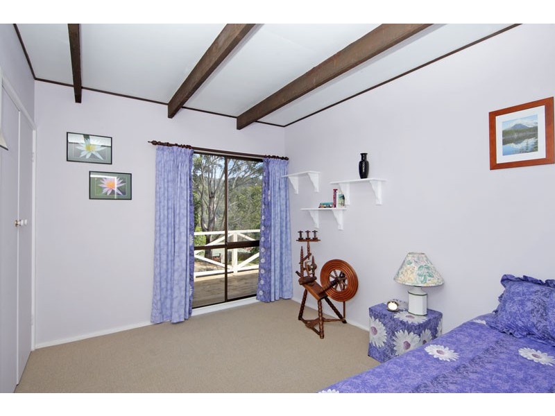 25 South Crescent, North Gosford NSW 2250