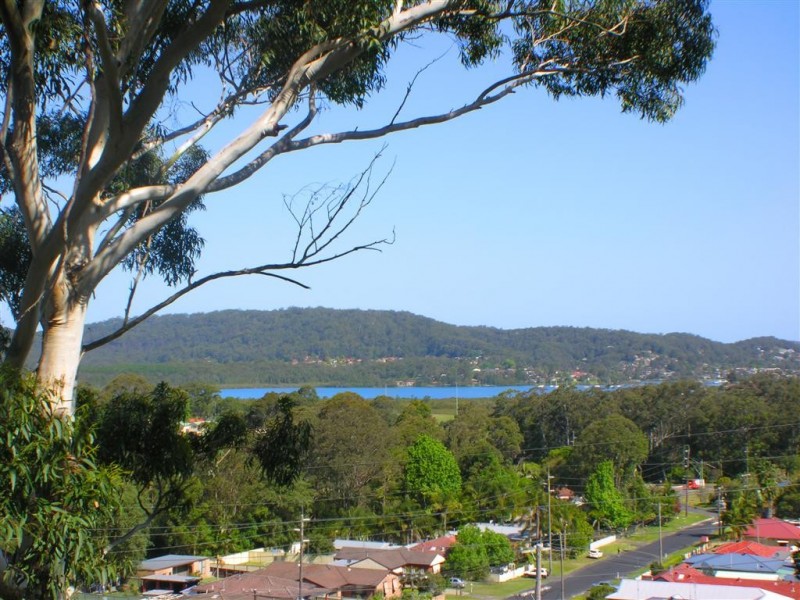 4 Margaret Rose Drive, East Gosford NSW 2250