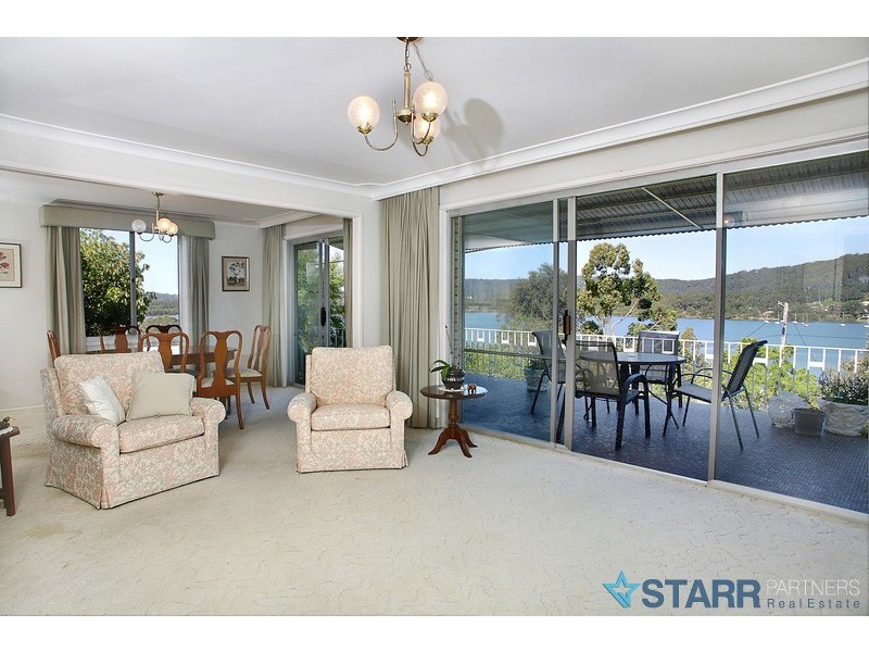 71 Caroline Street, East Gosford NSW 2250