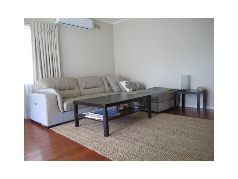 6 Dolly Ave, Springfield NSW 2250