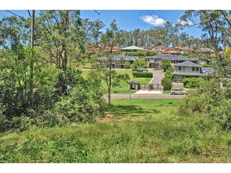 14 Finlay Crescent, Ourimbah NSW 2258
