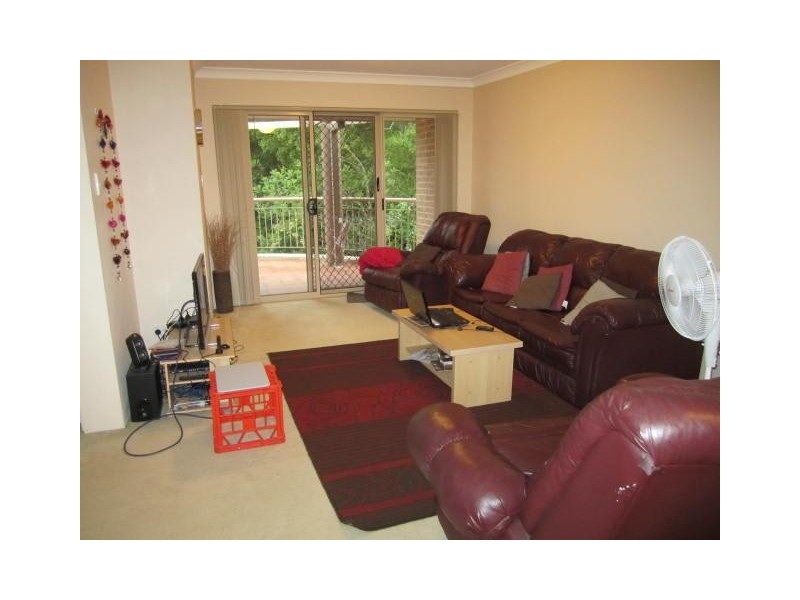 8/3-5 Shortland Street, Point Frederick NSW 2250