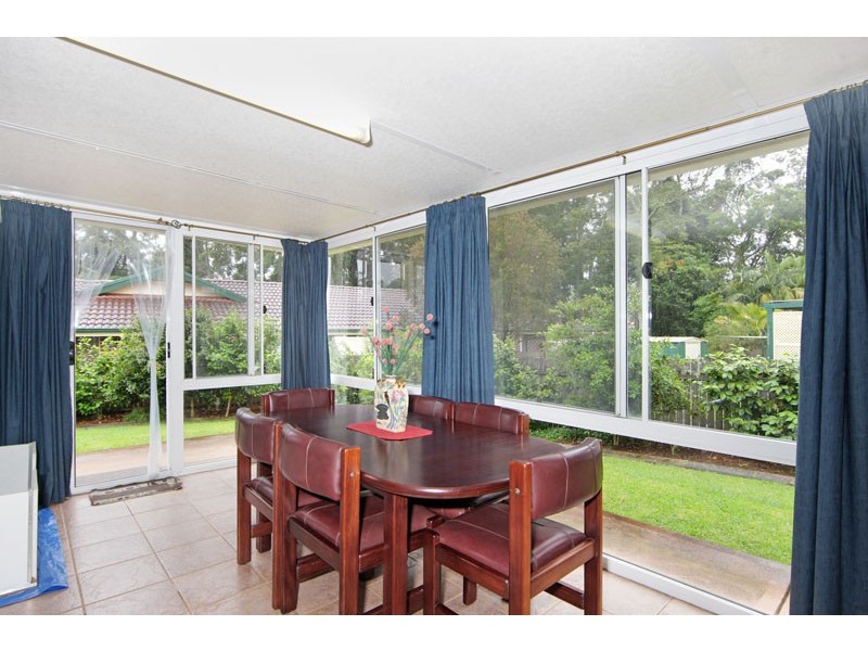 11 Courtney Place, Lisarow NSW 2250