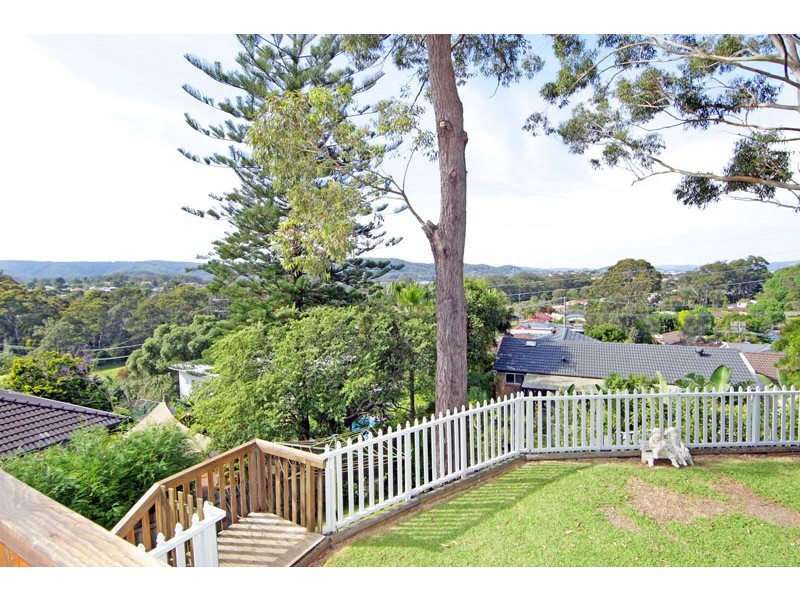 2 Margaret Rose Drive, East Gosford NSW 2250