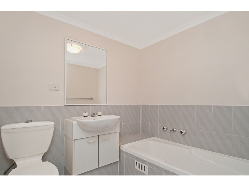 55/91-95 John Whiteway Drive, Gosford NSW 2250