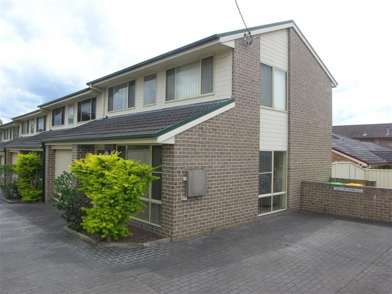 1/24 Melbourne Street, East Gosford NSW 2250