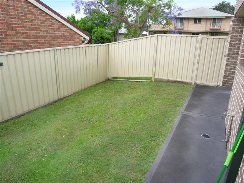 1/24 Melbourne Street, East Gosford NSW 2250