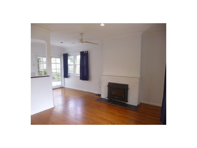 4 Berrys Head Road, Narara NSW 2250