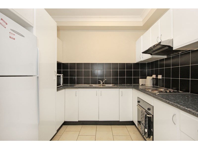 9/52-54 Holden Street, Gosford NSW 2250