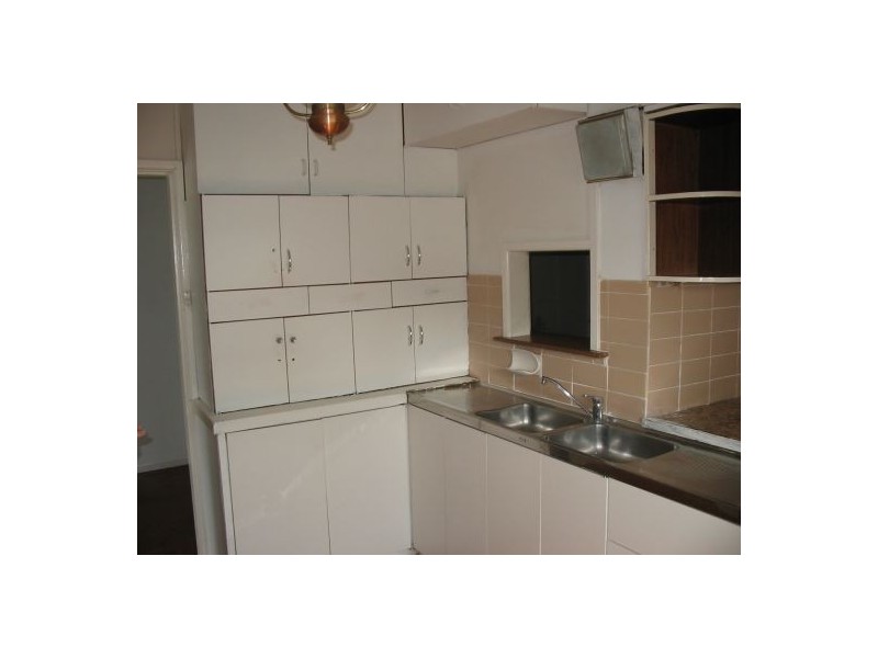 15 BARRALONG Road, Erina NSW 2250