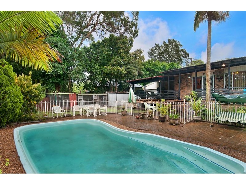 54 Bourbon Street, Wyoming NSW 2250