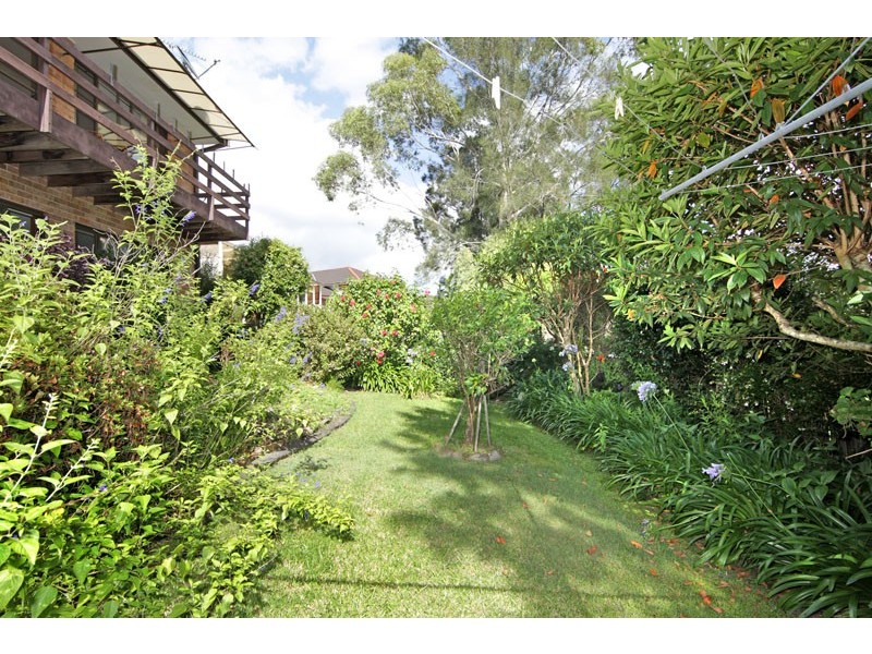 7 Henzel Road, Green Point NSW 2251