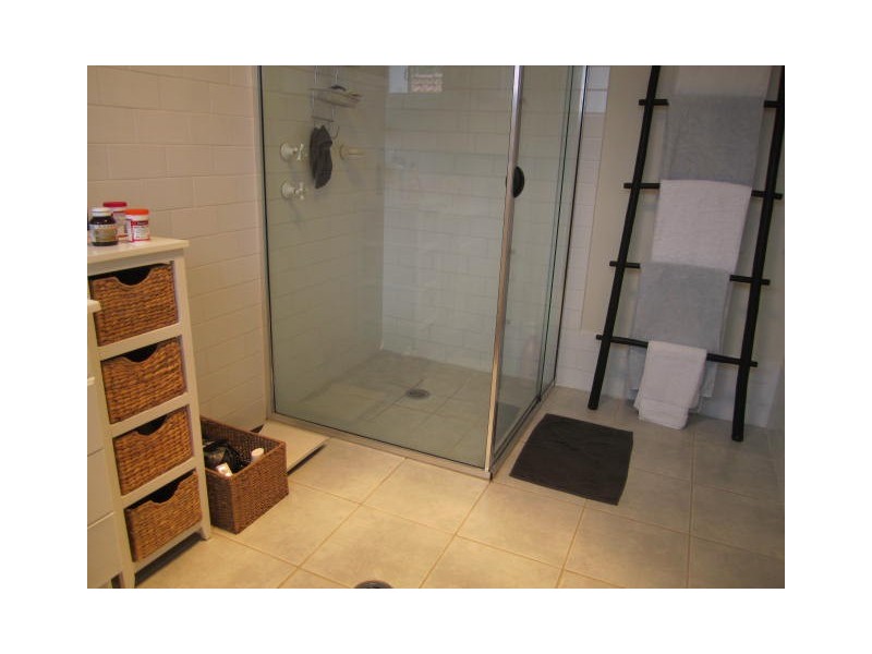 76 Karwin Avenue, Springfield NSW 2250