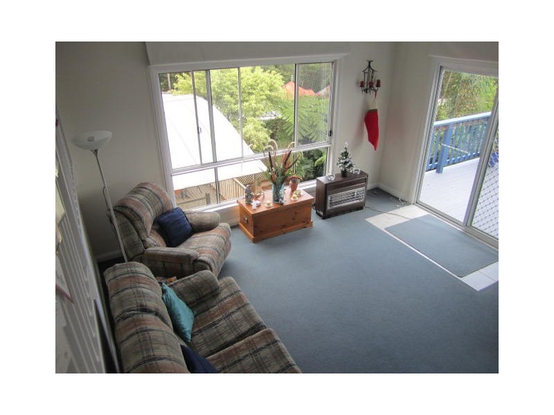 76 Karwin Avenue, Springfield NSW 2250