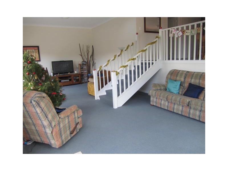 76 Karwin Avenue, Springfield NSW 2250