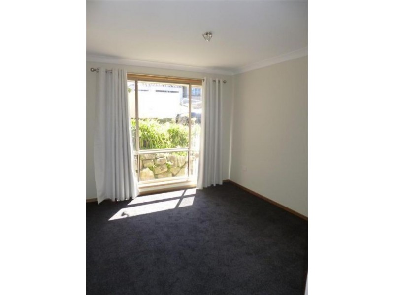 2 Robusta Close, Erina NSW 2250