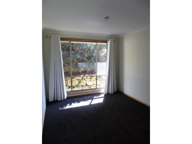 2 Robusta Close, Erina NSW 2250