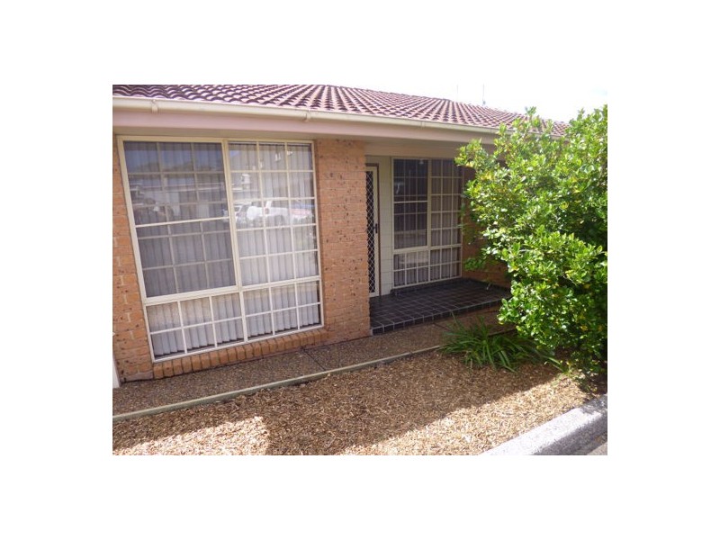 2/17 Althorp Street, East Gosford NSW 2250