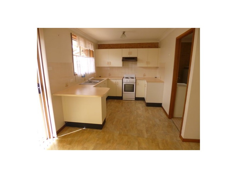 2/17 Althorp Street, East Gosford NSW 2250